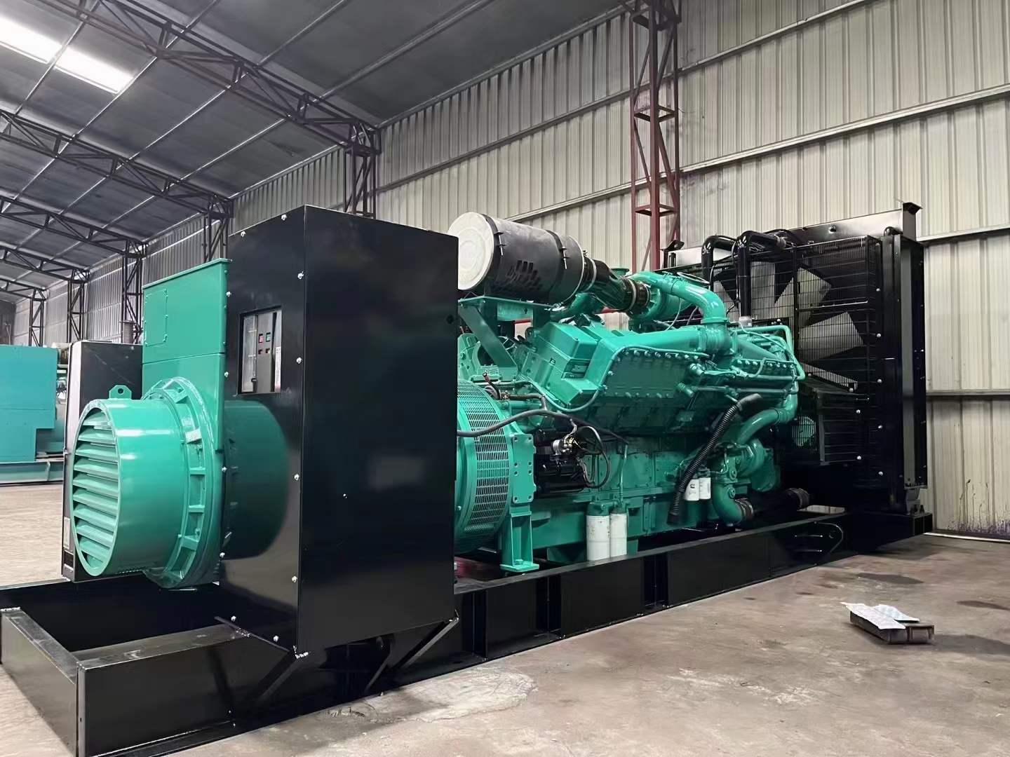 宁阳如何降低 800kW 柴油发电机输出电流的波动？