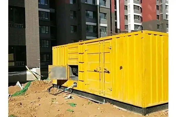宁阳发电机租赁中燃油压力过低会对发动机的哪些部件造成损坏？