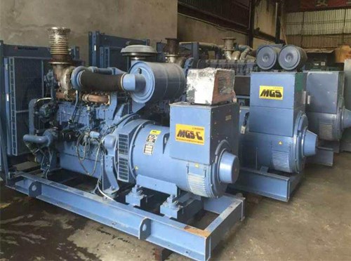 宁阳发电机组带负载降电压是什么原因照成的？