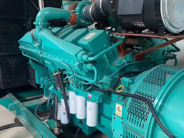 宁阳更换100kW柴油发电机组机油时，需要注意哪些事项？