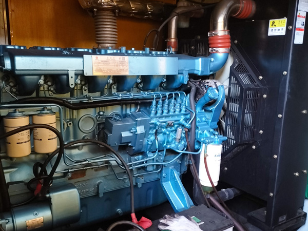 宁阳磷酸铁锂蓄电池的使用寿命与哪些因素有关？